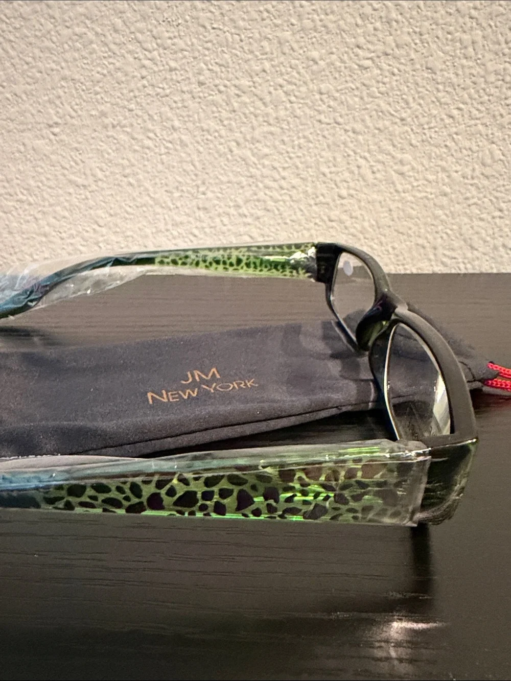 Black and Green Women's Reading Glasses +2.00 - Classic Rectangular Frame